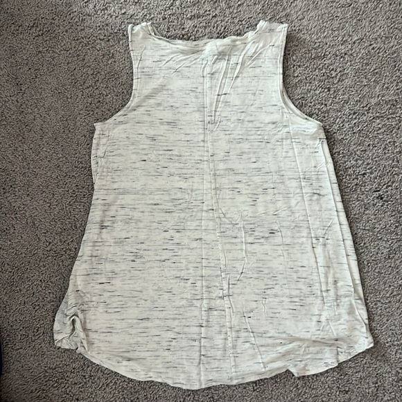 NWOT Old Navy Luxe Knit Tank Loose Fit - Size Small - Picture 4 of 6